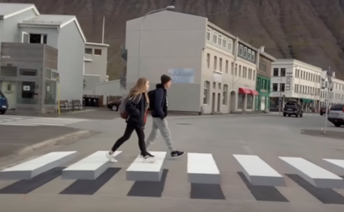 Faixa de pedestre 3D para evitar acidentes! É no que uma cidade da Islândia está apostando