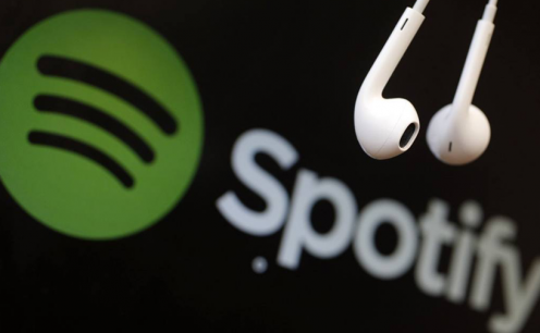 Usuários do Spotify agora podem baixar até 10.000 músicas!