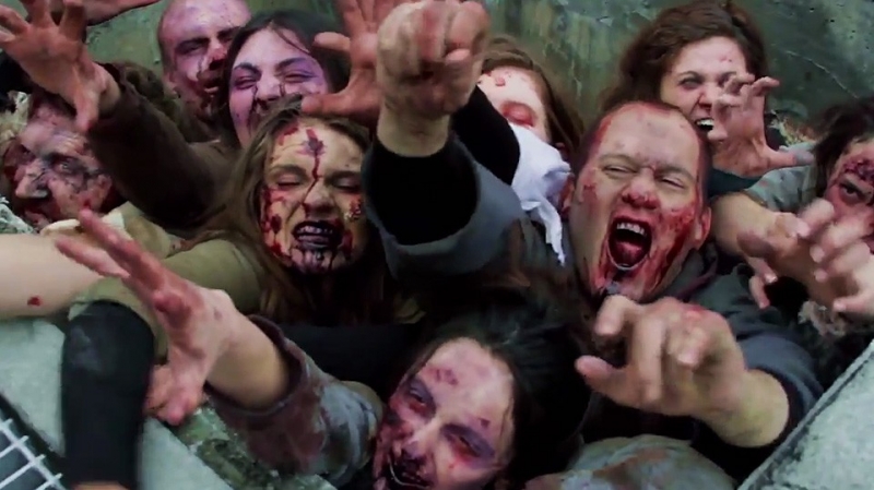 Zumbis promovem a nova temporada de "The Walking Dead"